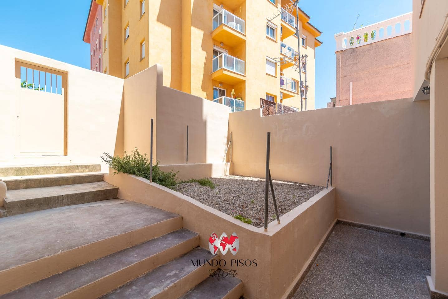 3 bedroom Flat for sale in Palma de Mallorca - € 330,000 (Ref: 9838368)