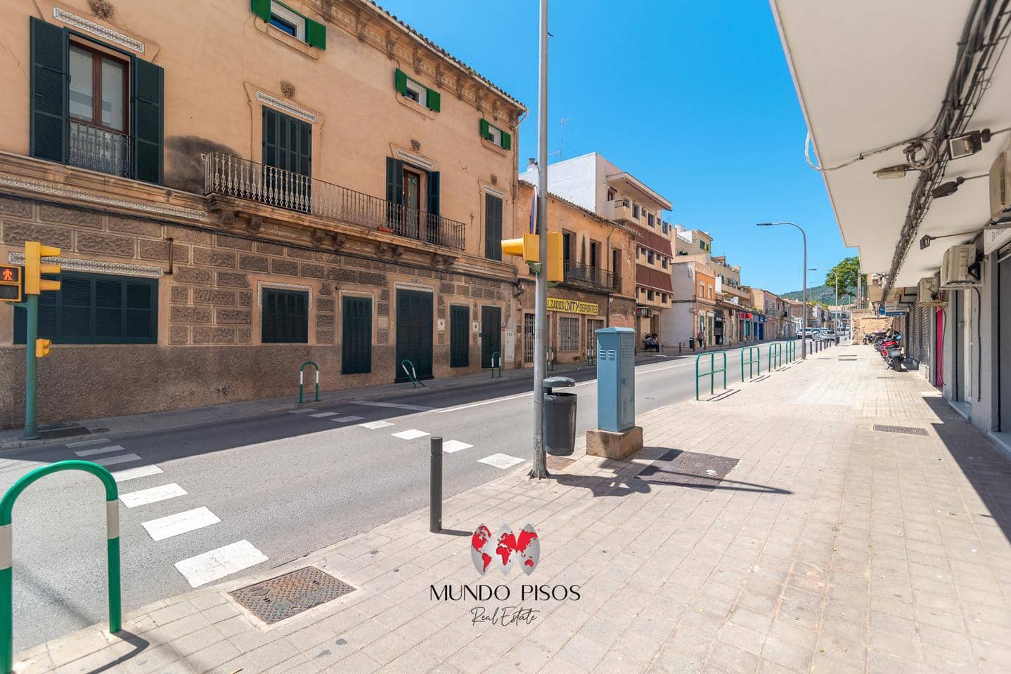 3 bedroom Flat for sale in Palma de Mallorca - € 330,000 (Ref: 9838368)