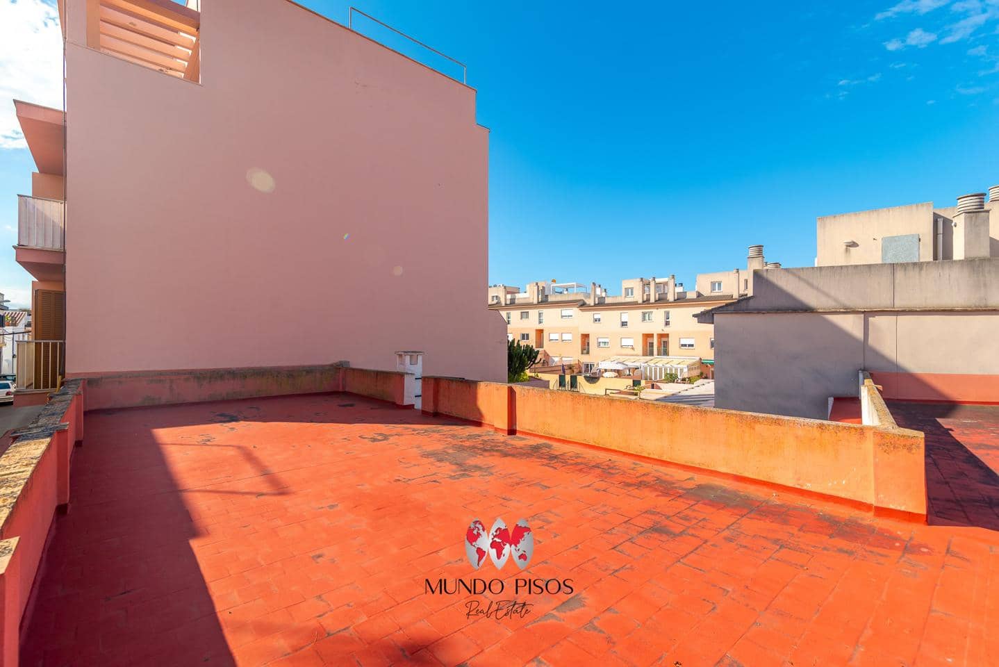 3 bedroom Flat for sale in Coll d'en Rabassa with garage - € 780,000 (Ref: 9841522)