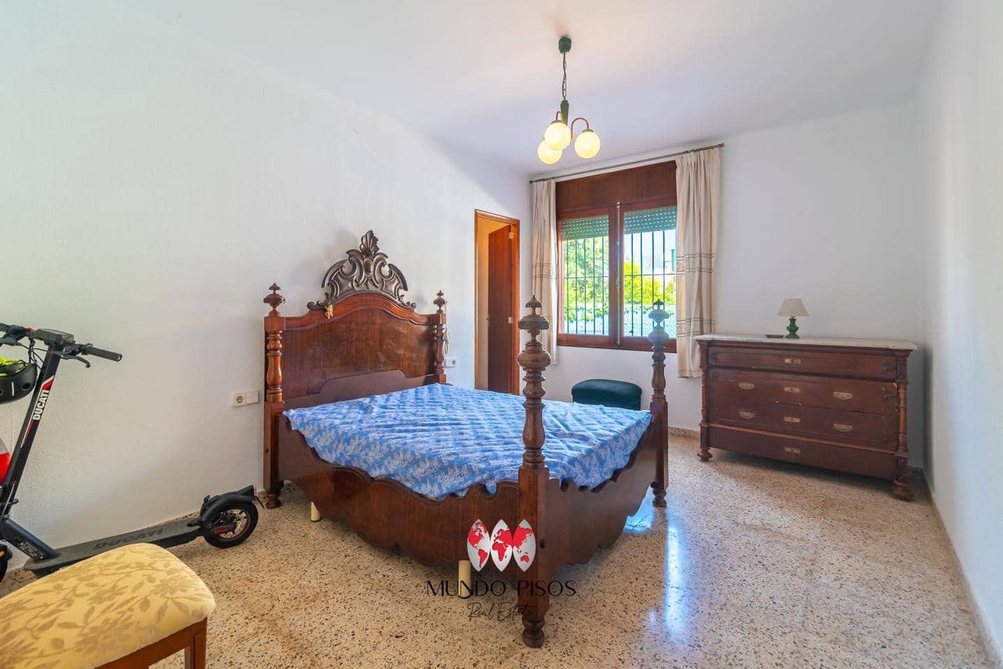 3 bedroom Flat for sale in Coll d'en Rabassa with garage - € 780,000 (Ref: 9841522)