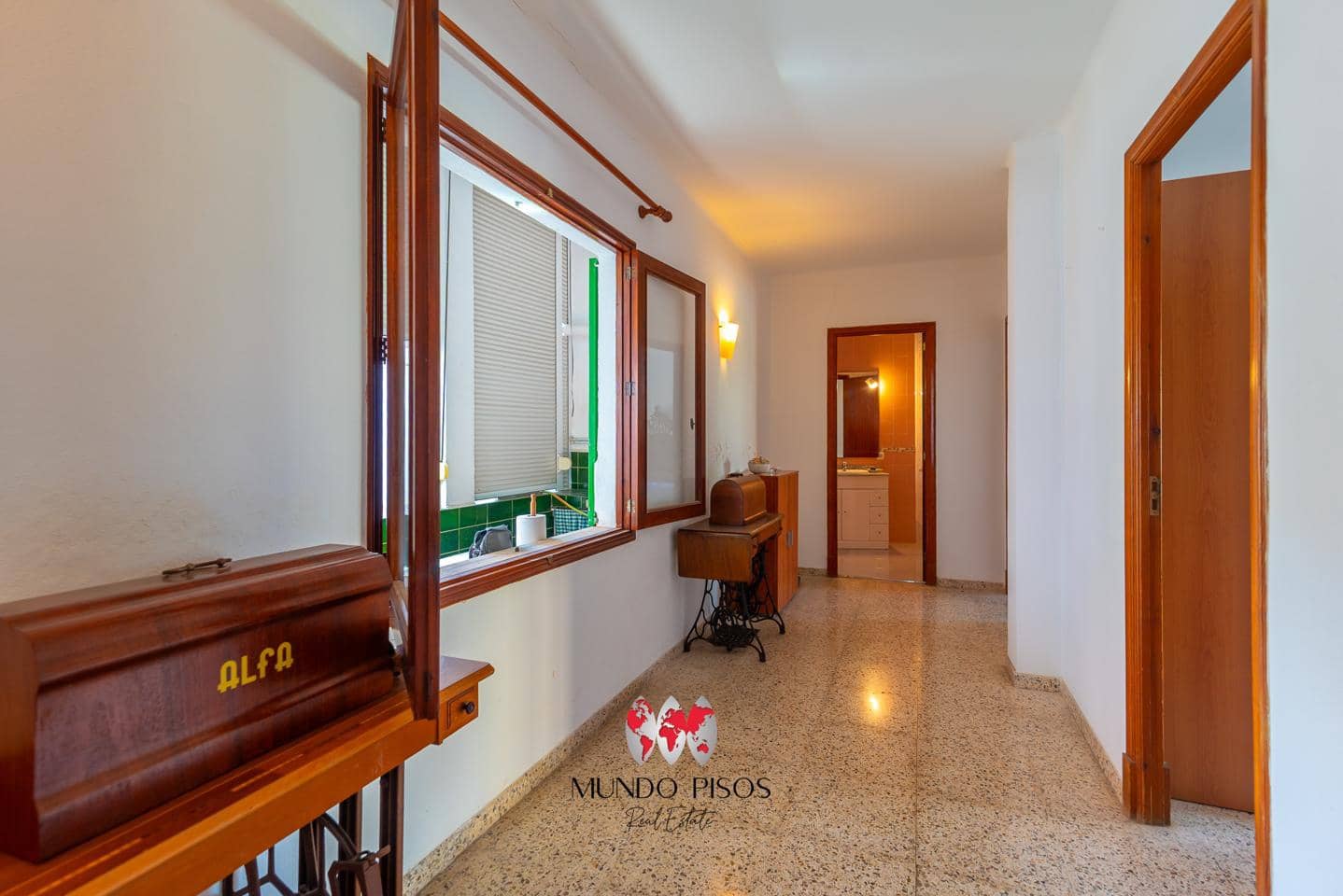3 bedroom Flat for sale in Coll d'en Rabassa with garage - € 780,000 (Ref: 9841522)