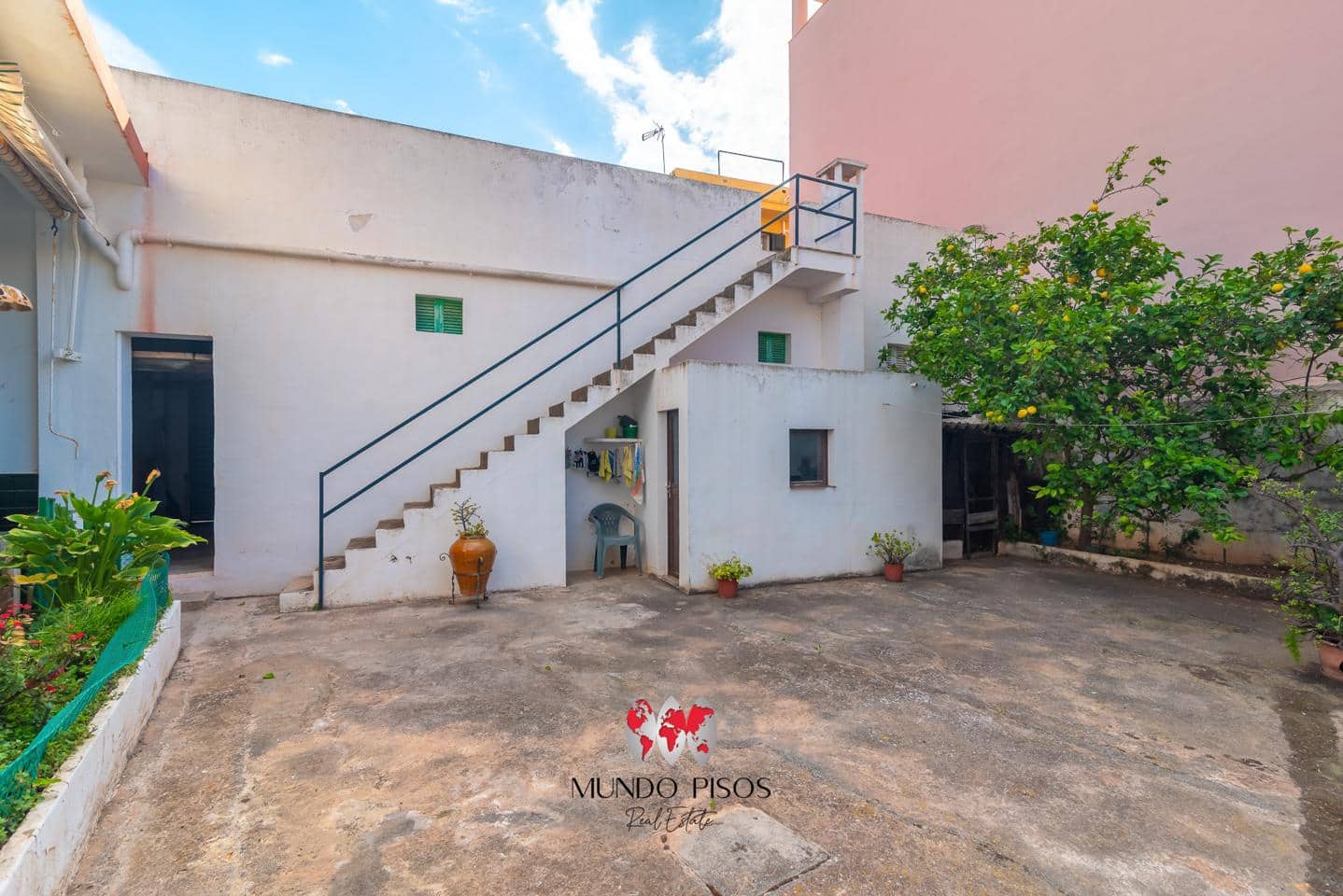 3 bedroom Flat for sale in Coll d'en Rabassa with garage - € 780,000 (Ref: 9841522)