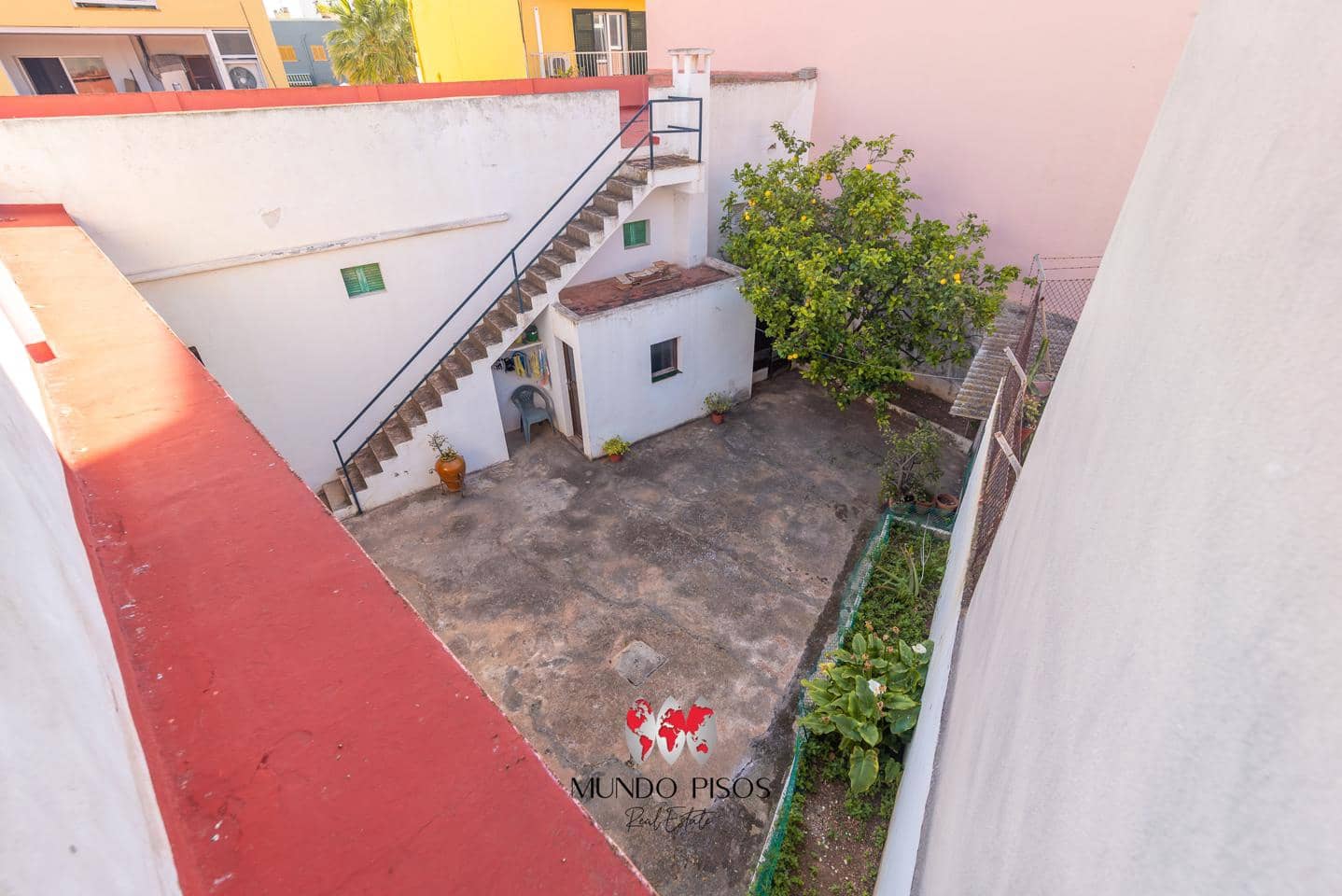3 bedroom Flat for sale in Coll d'en Rabassa with garage - € 780,000 (Ref: 9841522)