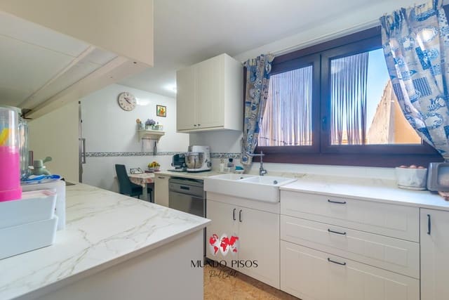 3 soverom Leilighet til salgs i Calonge, Santanyí med svømmebasseng garasje - € 375 000 (Ref: 9854490)