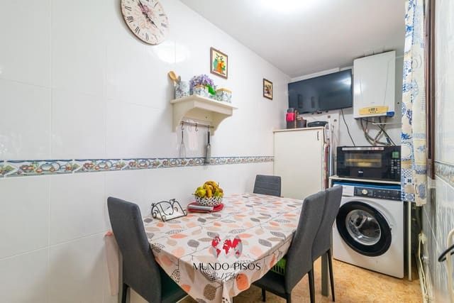 3 soverom Leilighet til salgs i Calonge, Santanyí med svømmebasseng garasje - € 375 000 (Ref: 9854490)