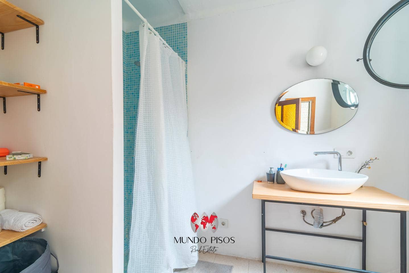 3 bedroom Villa for sale in Sant Joan with garage - € 379,000 (Ref: 9866181)