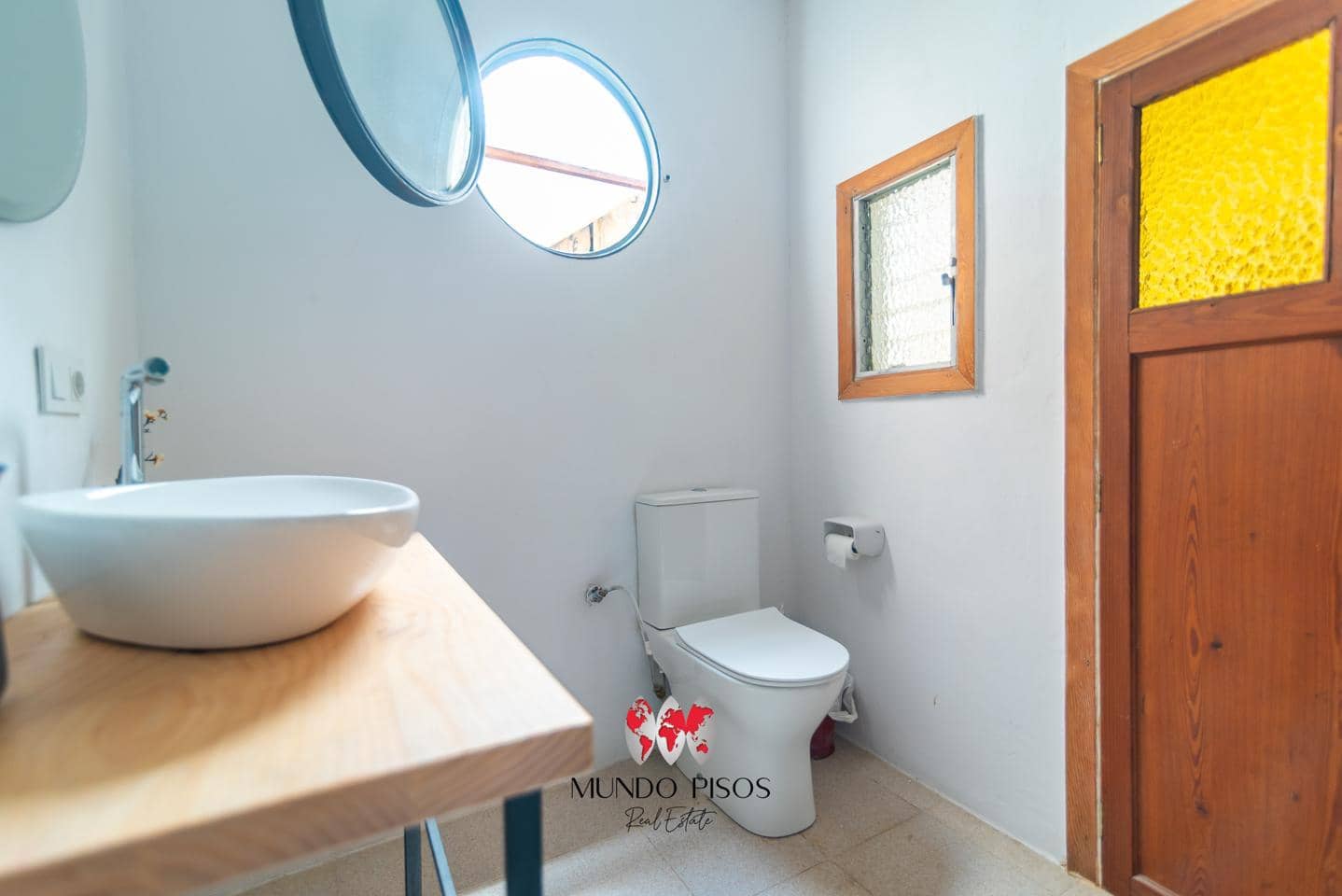 3 bedroom Villa for sale in Sant Joan with garage - € 379,000 (Ref: 9866181)