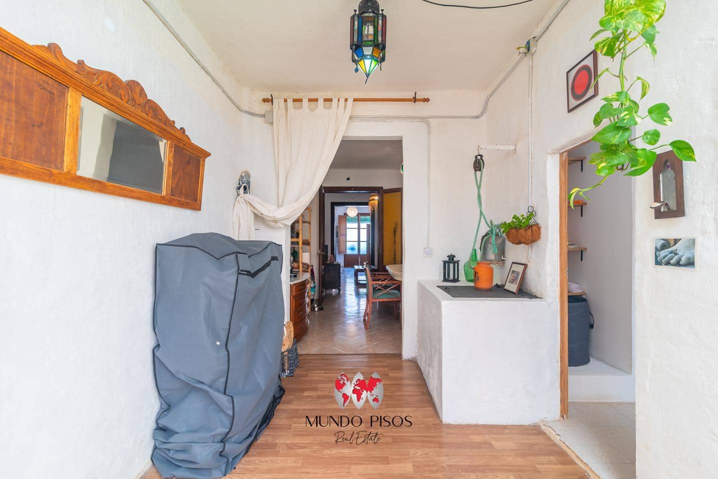 3 bedroom Villa for sale in Sant Joan with garage - € 379,000 (Ref: 9866181)