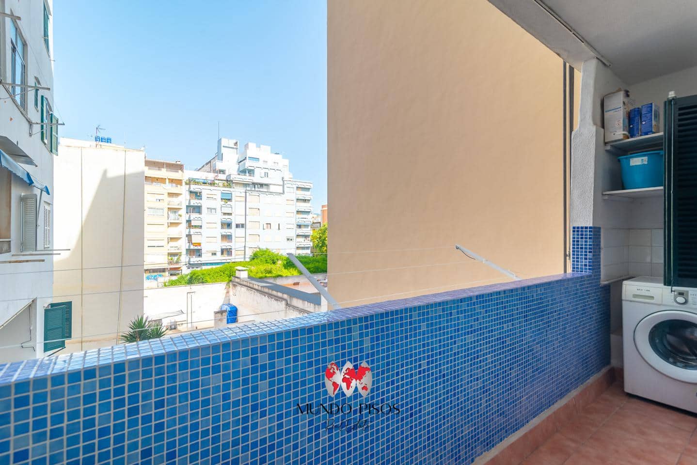 3 bedroom Flat for sale in Palma de Mallorca - € 449,000 (Ref: 9914913)