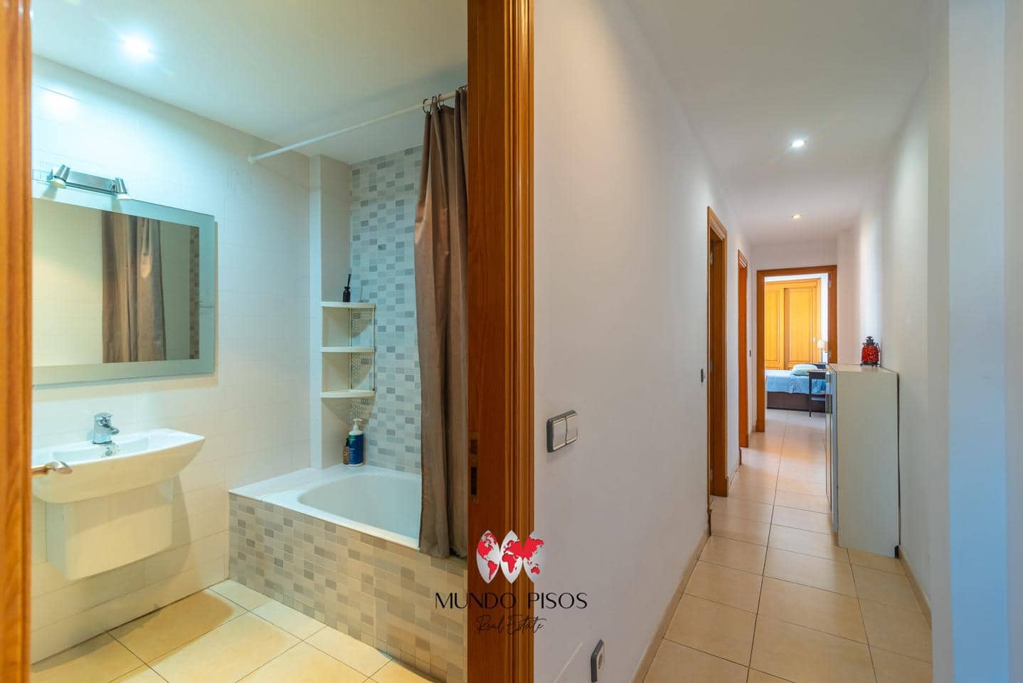 2 bedroom Flat for sale in Palma de Mallorca - € 349,000 (Ref: 9928463)