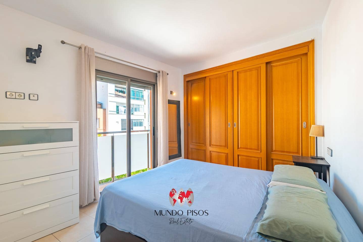2 bedroom Flat for sale in Palma de Mallorca - € 349,000 (Ref: 9928463)