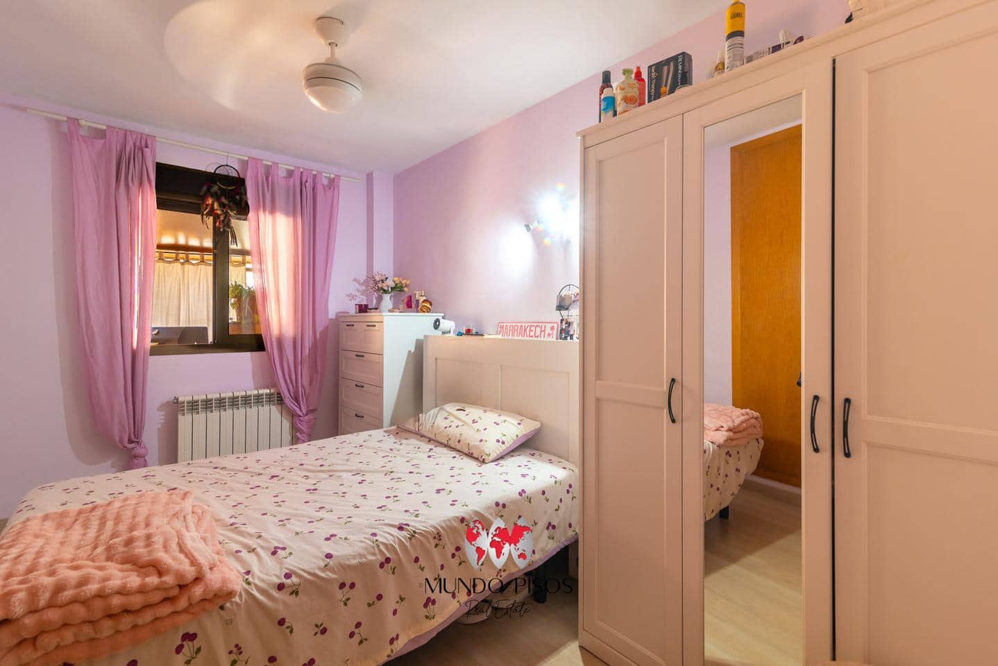 3 bedroom Flat for sale in Palma de Mallorca with garage - € 595,000 (Ref: 9932375)