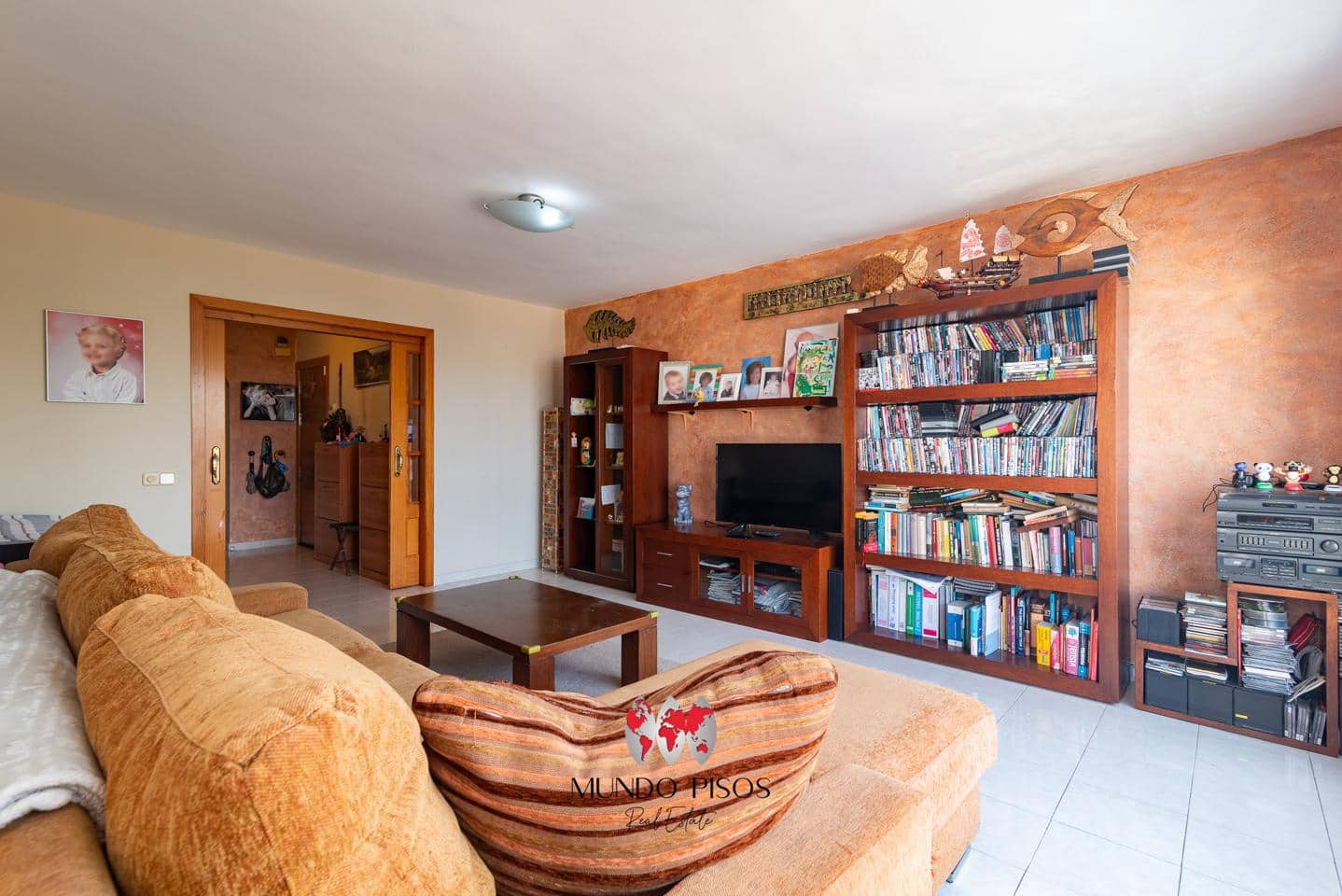 2 bedroom Flat for sale in Coll d'en Rabassa - € 339,000 (Ref: 9977691)