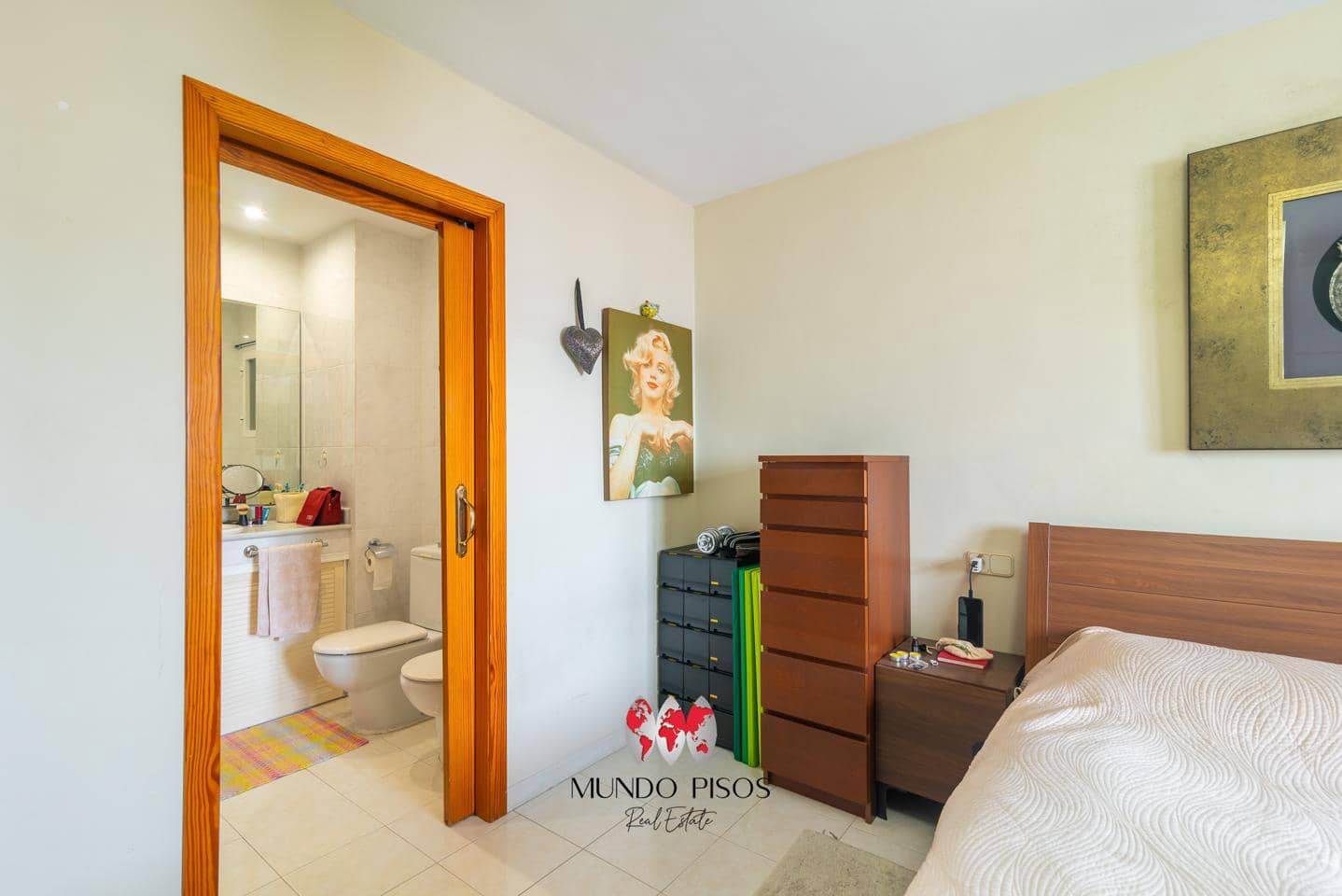 2 bedroom Flat for sale in Coll d'en Rabassa - € 339,000 (Ref: 9977691)