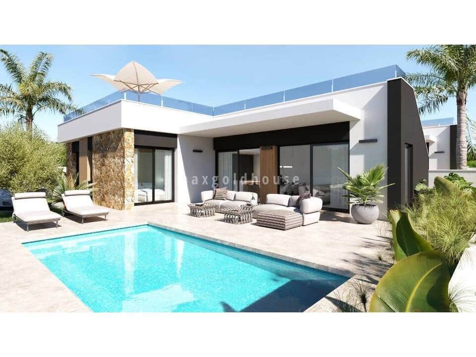3 bedroom Villa for sale in Ciudad Quesada with pool - € 549,000 (Ref: 10002472)