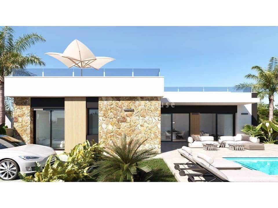 3 bedroom Villa for sale in Ciudad Quesada with pool - € 549,000 (Ref: 10002472)