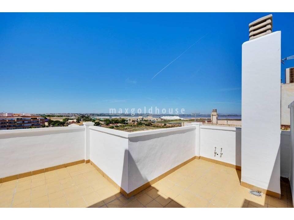 2 makuuhuone Huoneisto myytävänä paikassa Torrevieja - 184 700 € (Ref: 10002474)