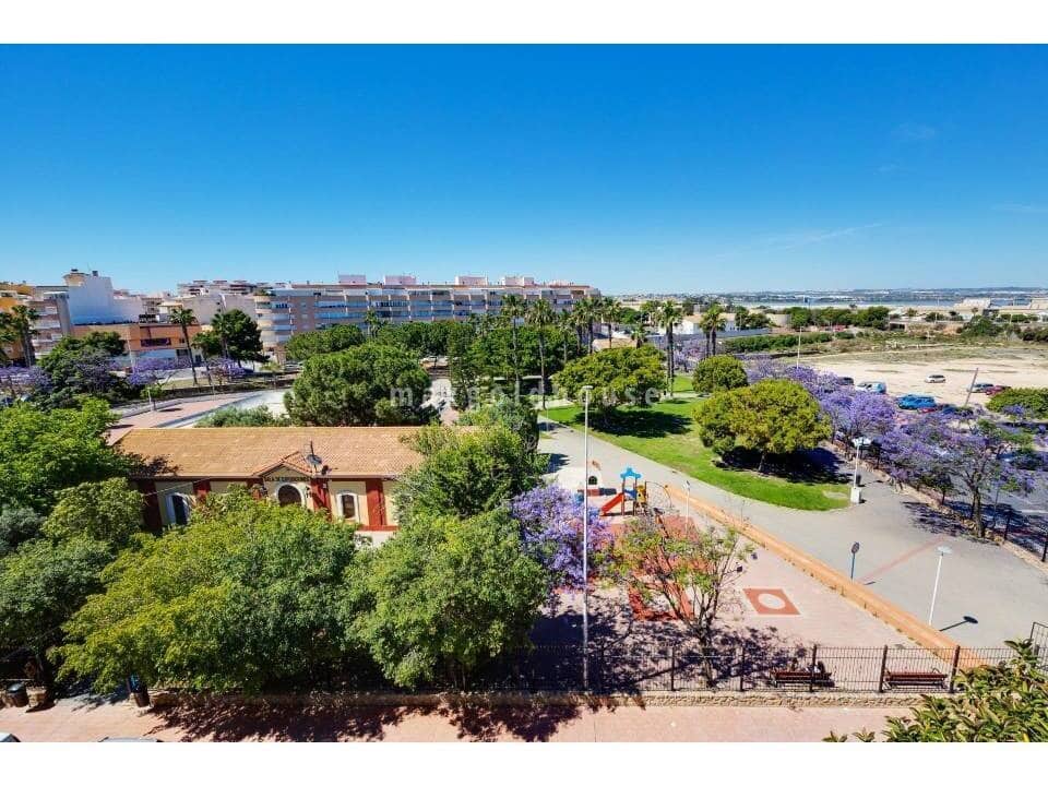 2 makuuhuone Huoneisto myytävänä paikassa Torrevieja - 184 700 € (Ref: 10002474)