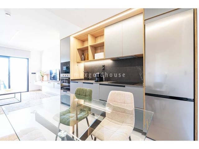 Apartamento de 2 habitaciones en Vera en venta con piscina - 210.000 € (Ref: 10002478)