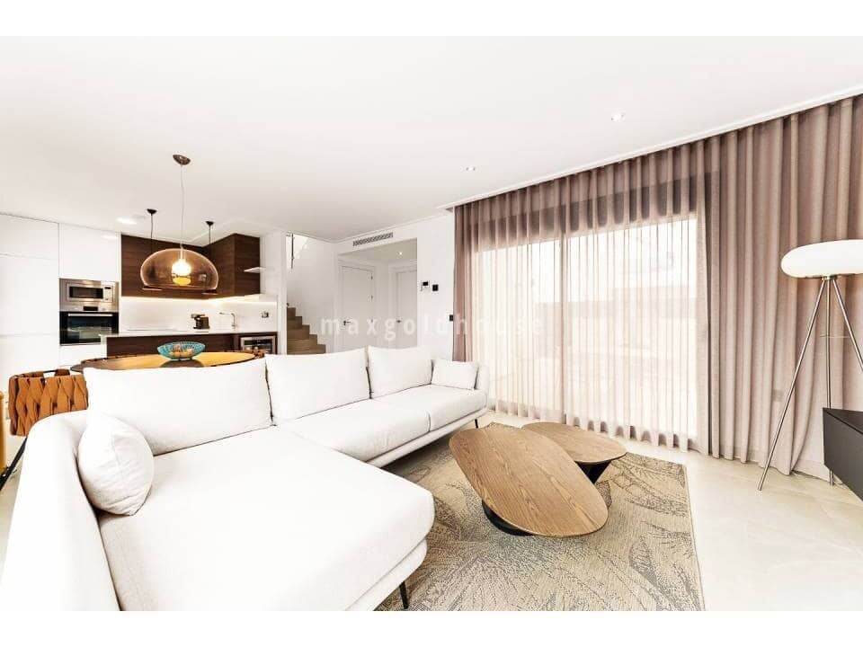 3 Zimmer Villa zu verkaufen in Ciudad Quesada mit Pool - 479.000 € (Ref: 10007124)