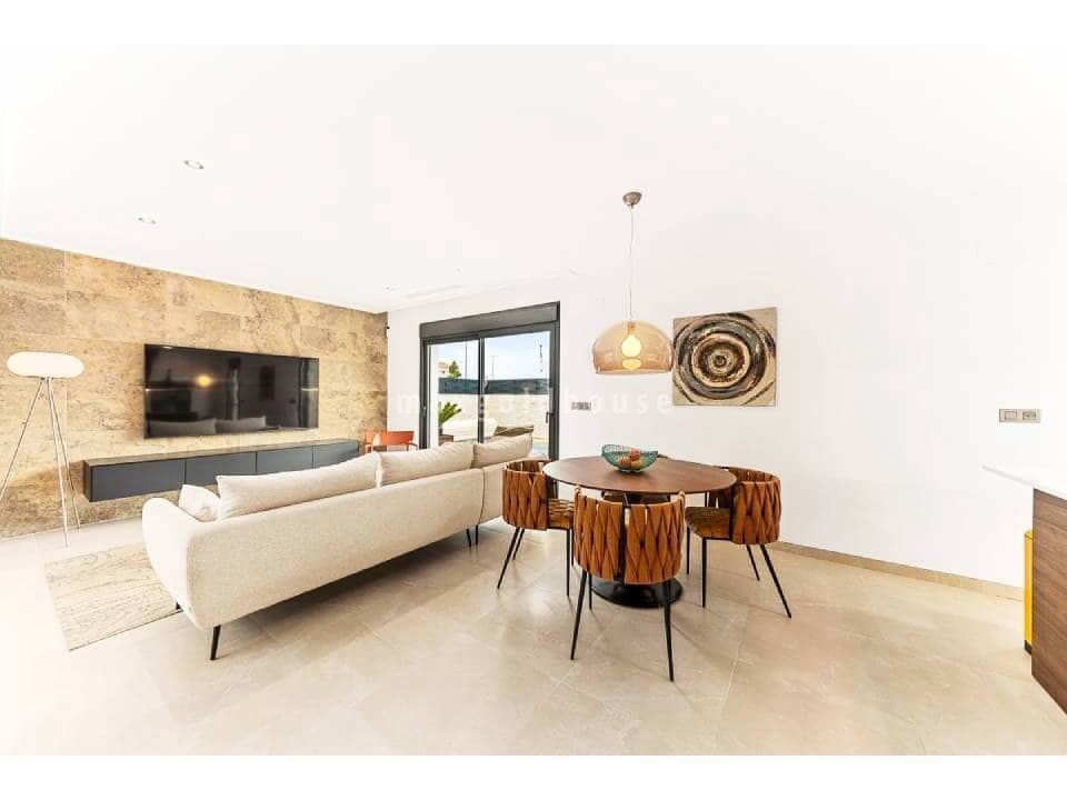 3 Zimmer Villa zu verkaufen in Ciudad Quesada mit Pool - 479.000 € (Ref: 10007124)