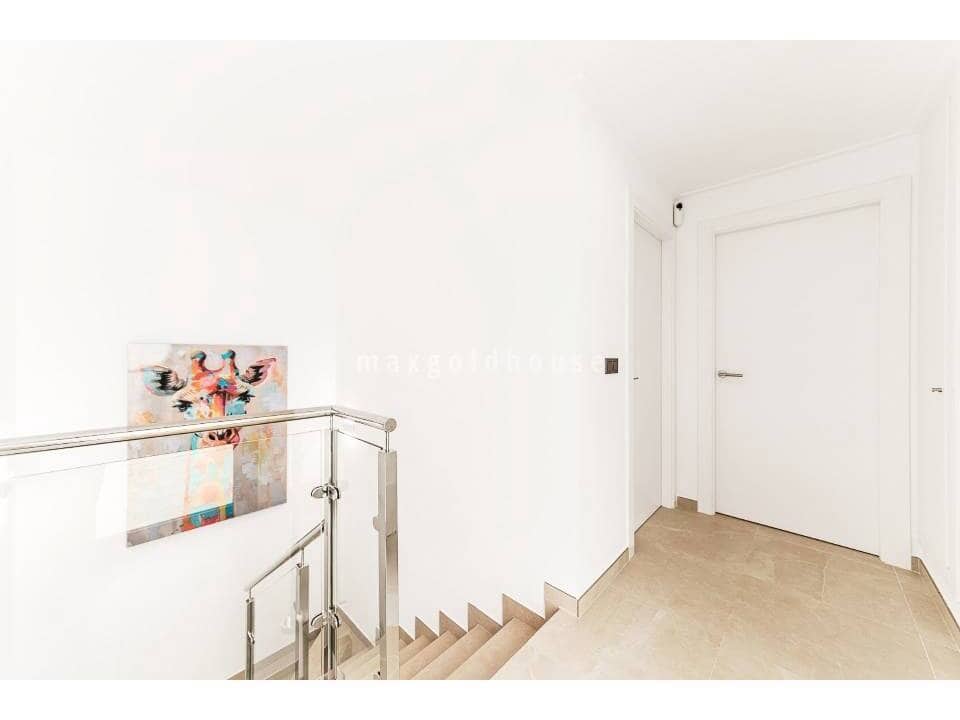 3 Zimmer Villa zu verkaufen in Ciudad Quesada mit Pool - 479.000 € (Ref: 10007124)