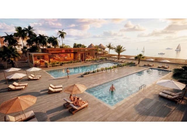 Apartamento de 2 habitaciones en Vera en venta con piscina - 280.000 € (Ref: 10007574)