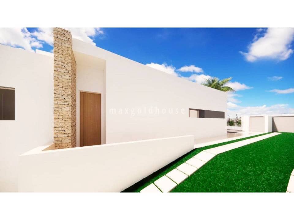 3 bedroom Villa for sale in Pinar de Campoverde with pool - € 825,000 (Ref: 10008121)