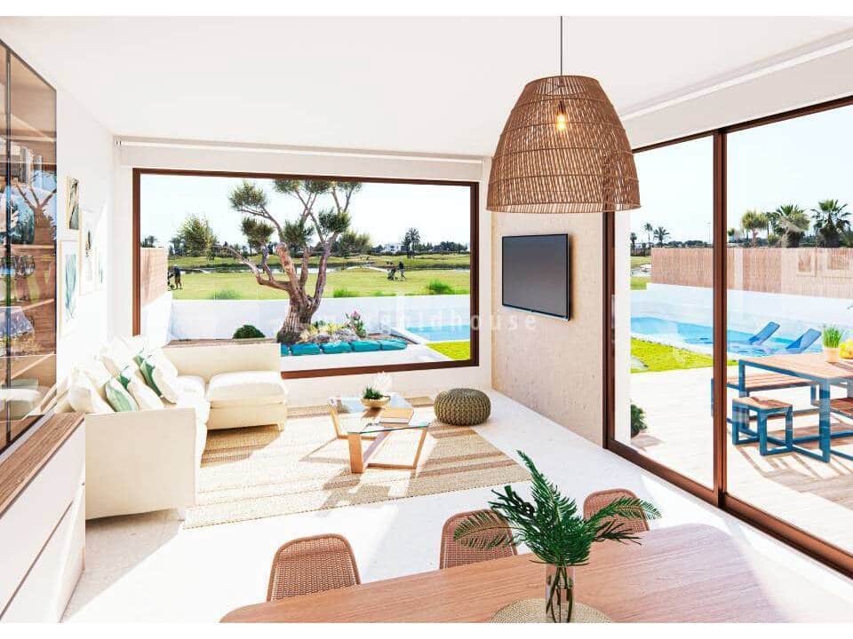 3 Zimmer Villa zu verkaufen in Los Alcazares mit Pool - 559.900 € (Ref: 10008122)