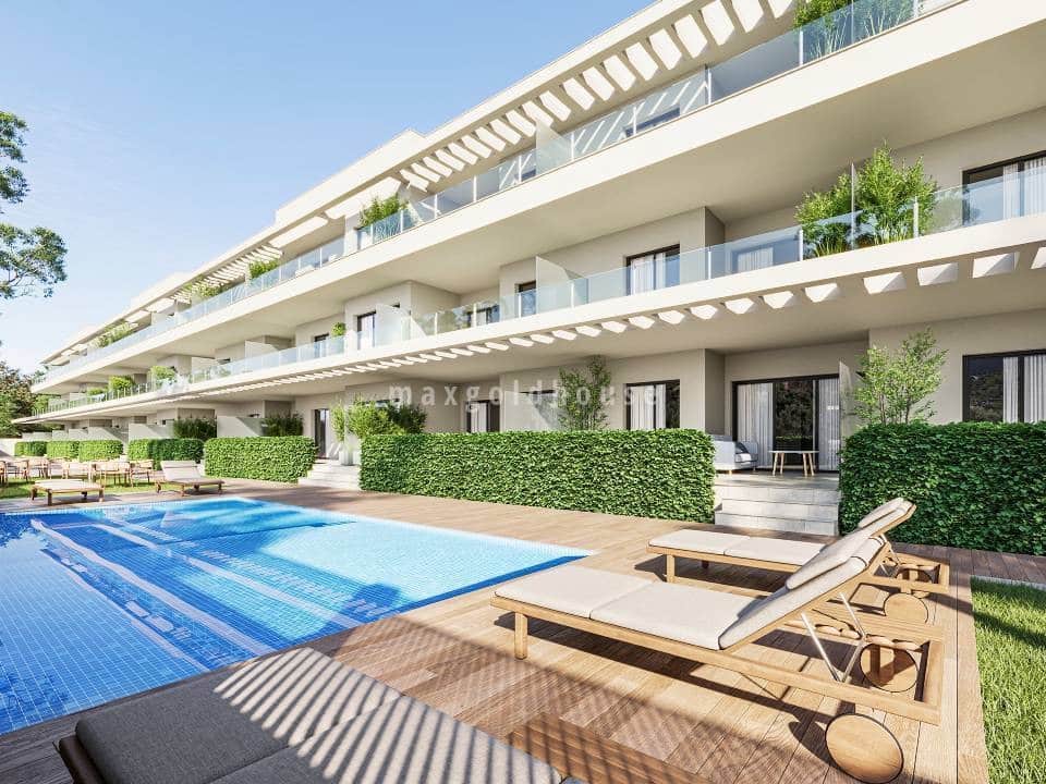 2 bedroom Apartment for sale in Los Alcazares with pool - € 339,000 (Ref: 10009878)