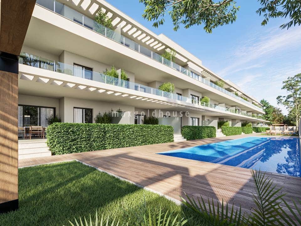 2 bedroom Apartment for sale in Los Alcazares with pool - € 339,000 (Ref: 10009878)