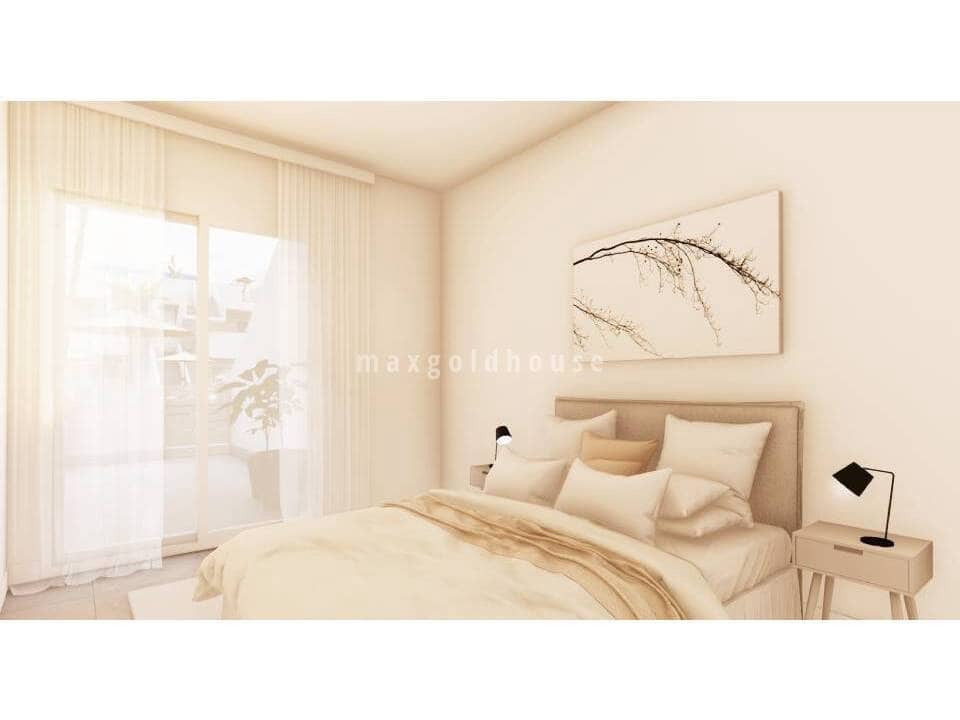 3 slaapkamer Appartement te koop in Roldan met zwembad - € 245.000 (Ref: 10010064)