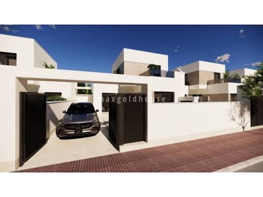 Chalet de 3 habitaciones en San Fulgencio en venta con piscina - 365.000 € (Ref: 10012695)