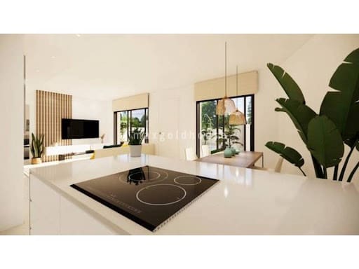 Chalet de 3 habitaciones en San Fulgencio en venta con piscina - 365.000 € (Ref: 10012695)