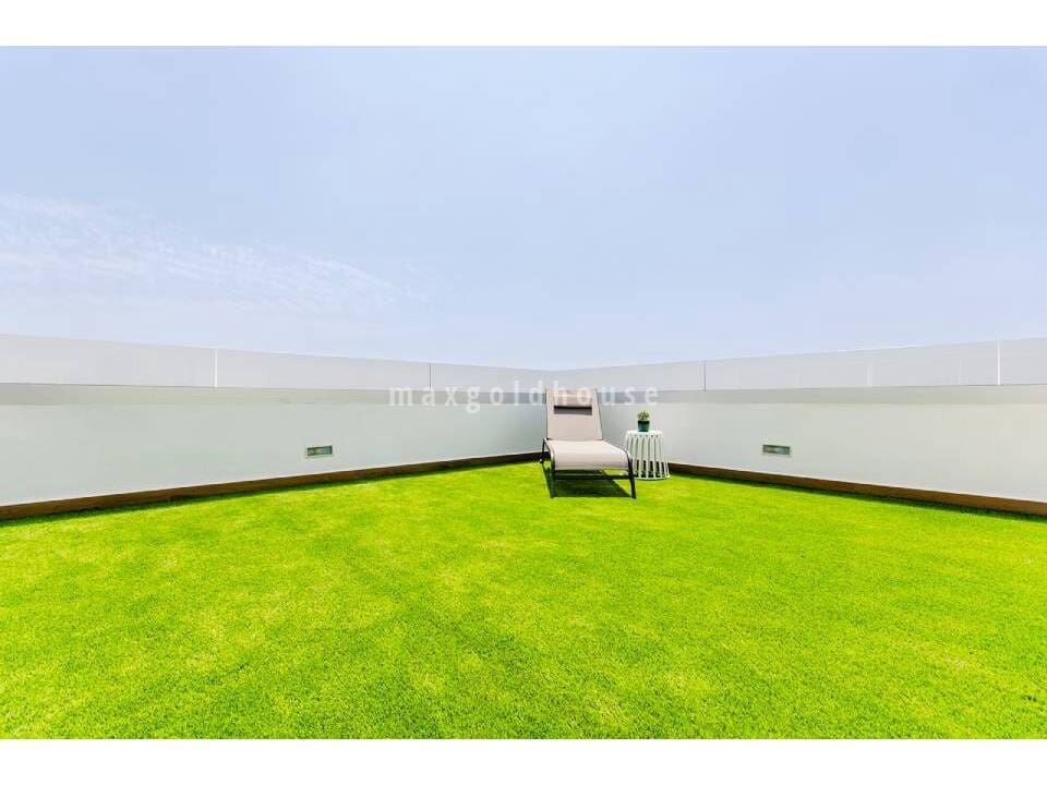 3 soveværelse Villa til salg i Los Montesinos med swimmingpool - € 439.000 (Ref: 10012701)