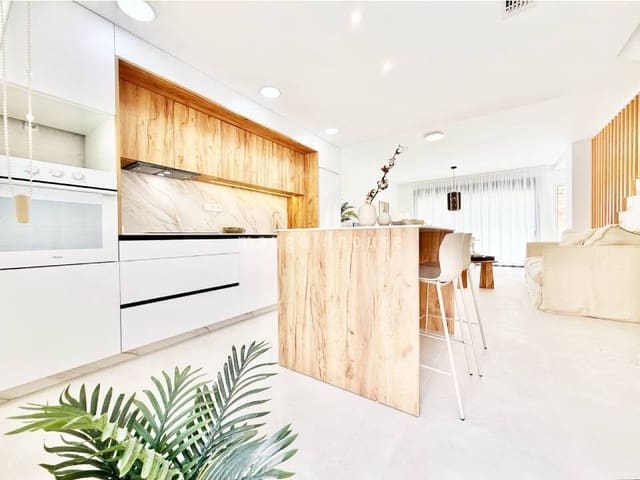 2 makuuhuone Huvila myytävänä paikassa Cox mukana uima-altaan - 223 000 € (Ref: 10012703)