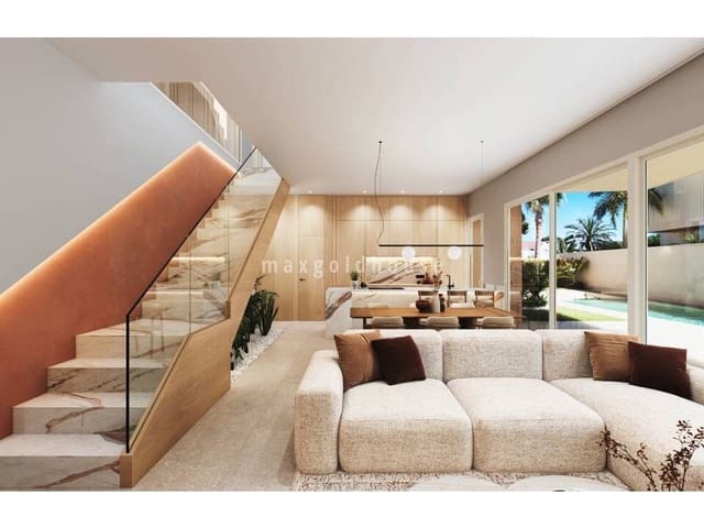 Chalet de 3 habitaciones en Dehesa de Campoamor, Orihuela en venta con piscina - 1.470.000 € (Ref: 10014927)