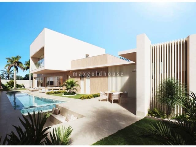Chalet de 4 habitaciones en Dehesa de Campoamor, Orihuela en venta con piscina - 1.550.000 € (Ref: 10014928)