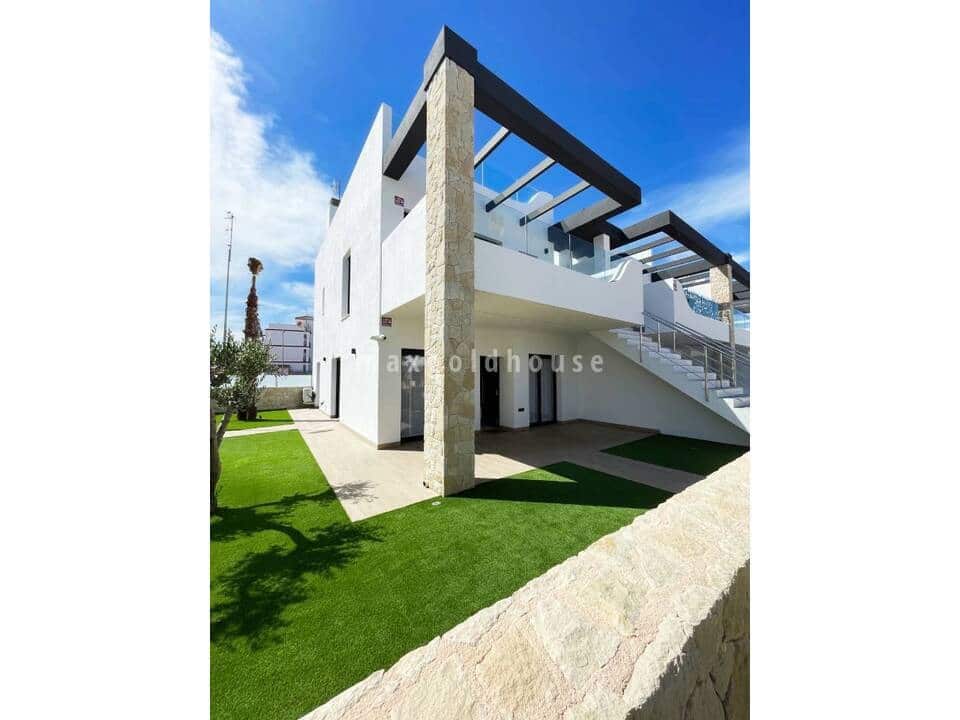 3 Zimmer Apartment zu verkaufen in Villamartin mit Pool - 363.500 € (Ref: 10014939)