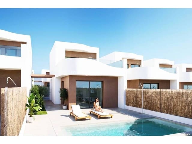 Chalet de 3 habitaciones en Los Montesinos en venta con piscina - 445.000 € (Ref: 10018777)