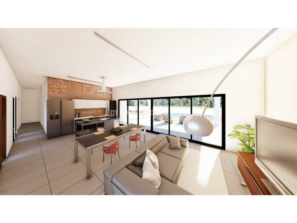 Chalet de 3 habitaciones en Pinoso en venta con piscina - 365.000 € (Ref: 10018784)