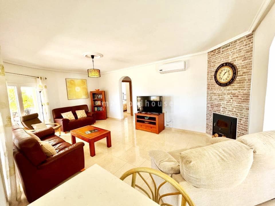 5 sovrum Villa till salu i Ciudad Quesada med pool - 725 000 € (Ref: 10019935)