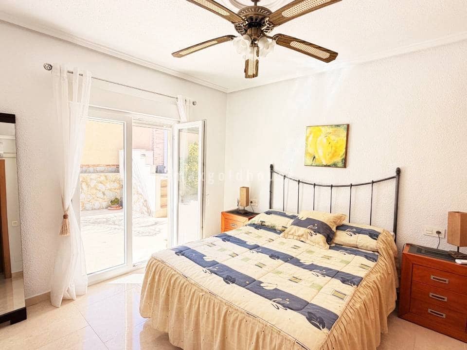 5 sovrum Villa till salu i Ciudad Quesada med pool - 725 000 € (Ref: 10019935)