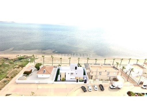 3 Zimmer Villa zu verkaufen in Los Nietos mit Pool - 639.900 € (Ref: 10019943)