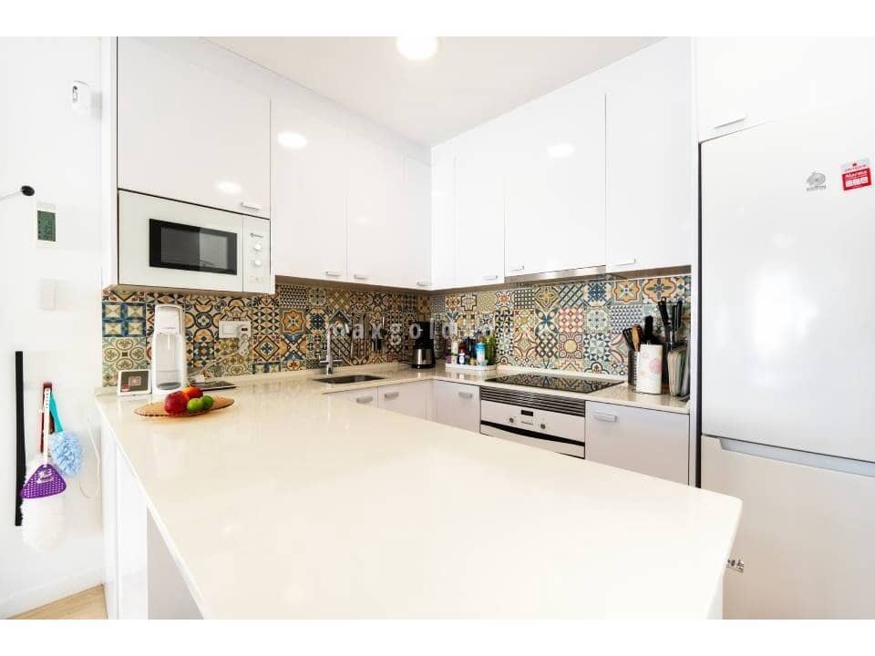 Chalet de 3 habitaciones en San Pedro del Pinatar en venta con piscina - 425.000 € (Ref: 10019945)