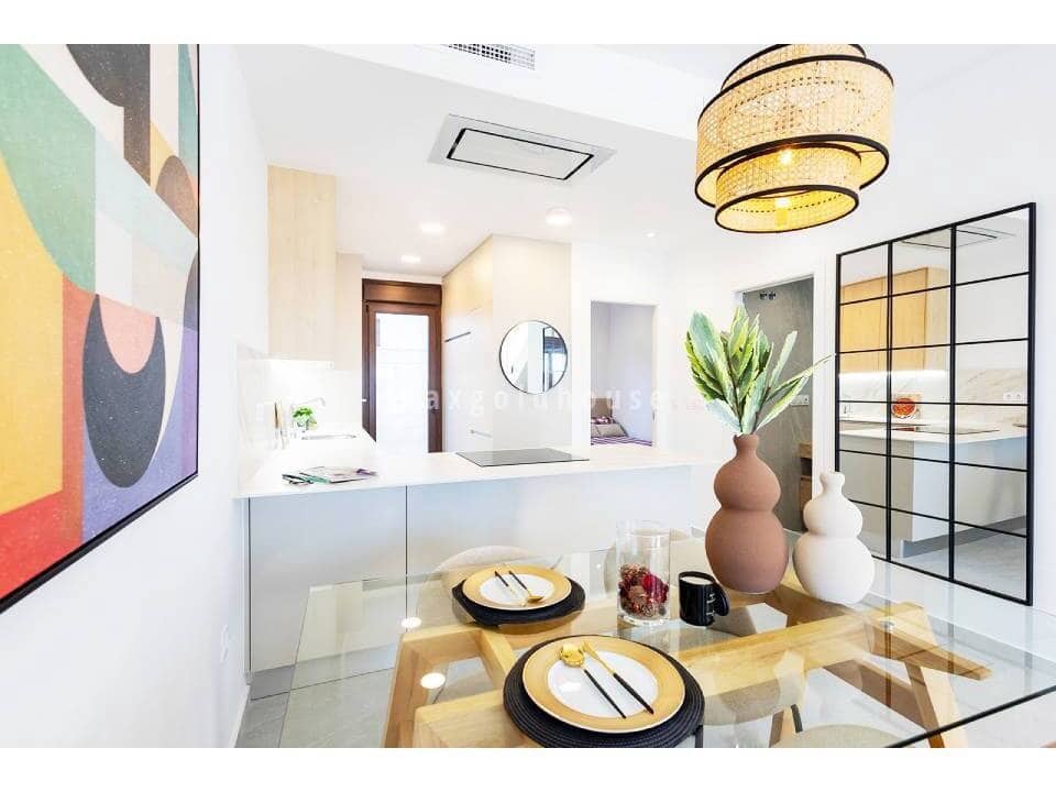 Pareado de 3 habitaciones en Los Montesinos en venta con piscina - 315.000 € (Ref: 10021832)