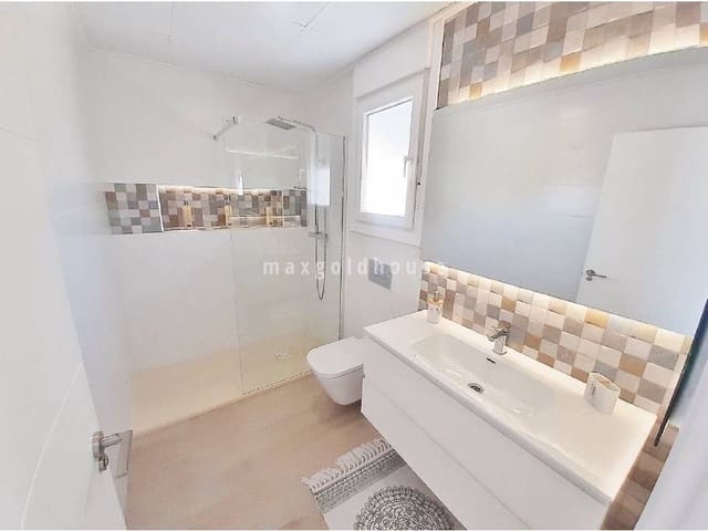 Casa de 3 habitaciones en Avileses, Murcia ciudad en venta con piscina - 279.900 € (Ref: 10023439)