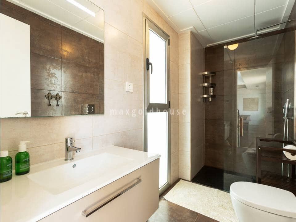 5 soverom Hus til salgs i Aguas Nuevas med svømmebasseng - € 480 000 (Ref: 10026004)