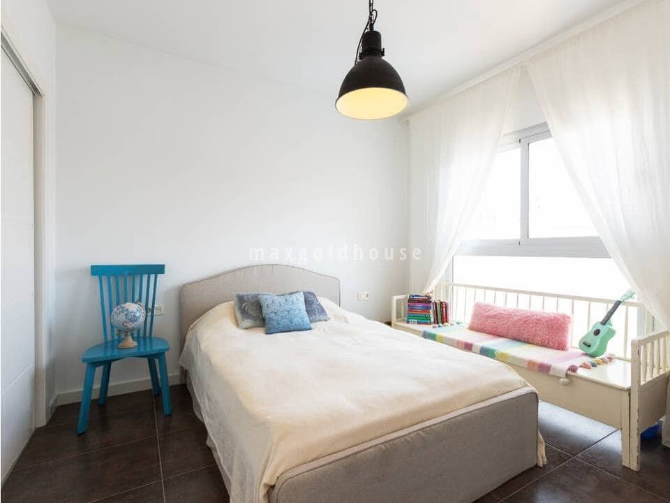 5 soverom Hus til salgs i Aguas Nuevas med svømmebasseng - € 480 000 (Ref: 10026004)