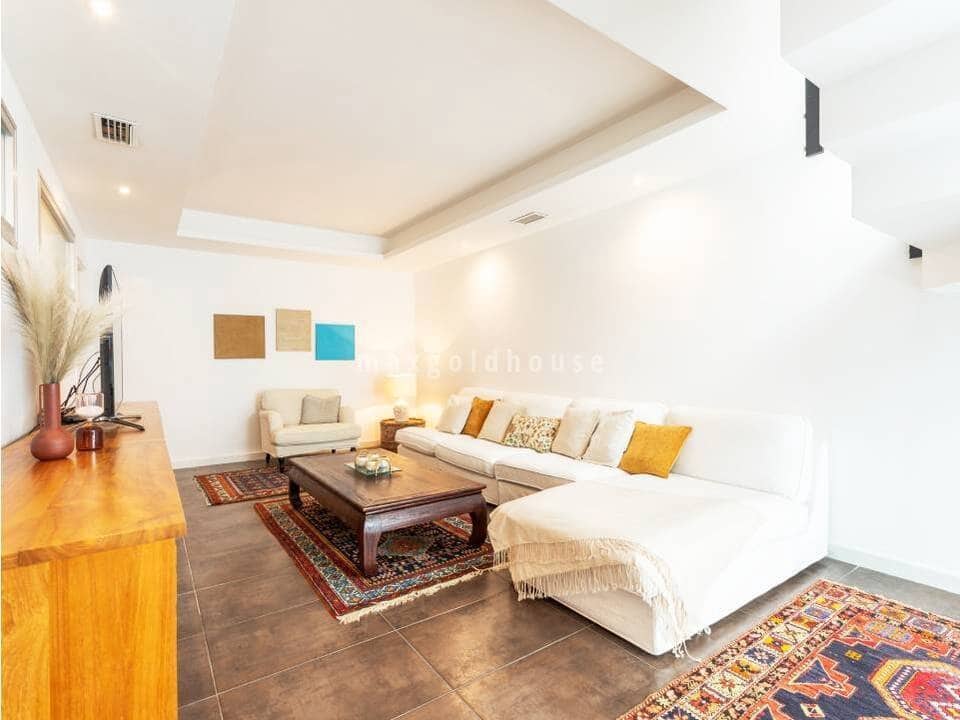 5 soverom Hus til salgs i Aguas Nuevas med svømmebasseng - € 480 000 (Ref: 10026004)
